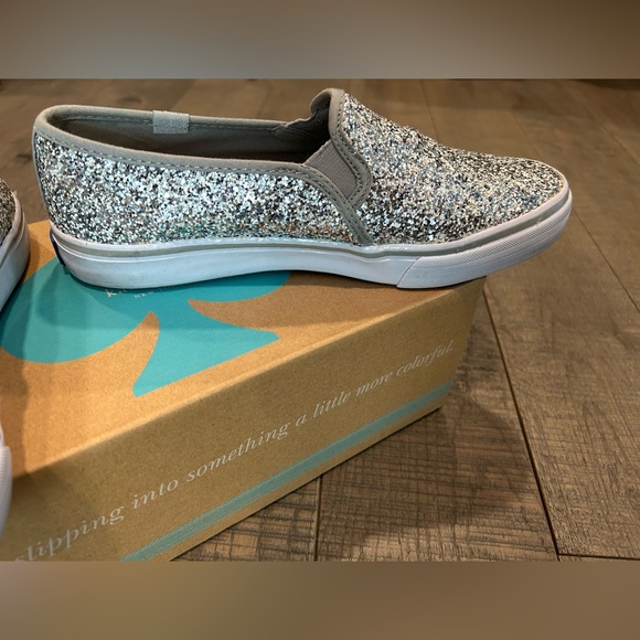 Keds X Kate Spade Slip on Glitter Sneakers! Great Condition!! - Picture 3 of 9